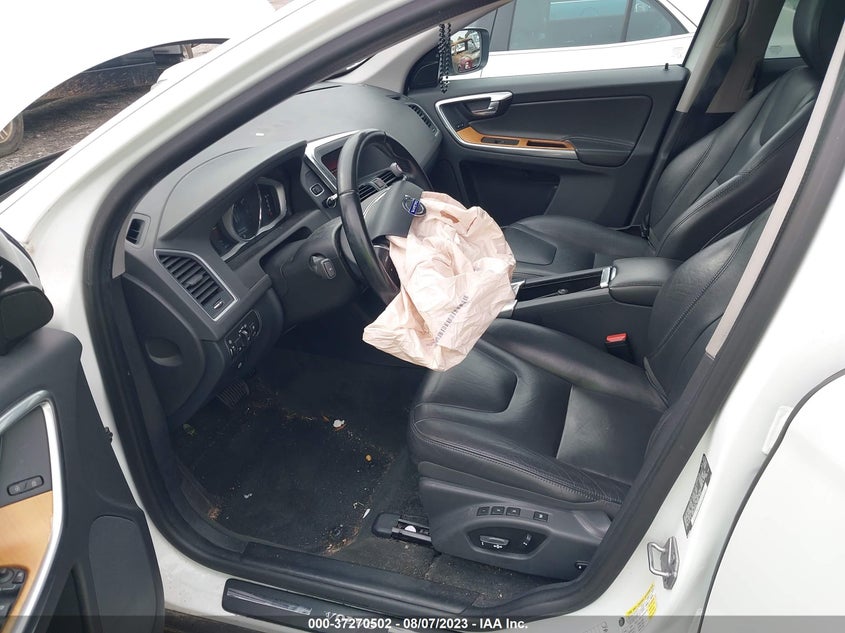VIN YV440MDU2H2149674 2017 VOLVO XC60 INSCRIPTION