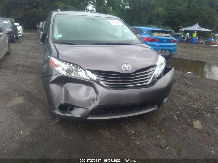2015 TOYOTA SIENNA LE - 5TDKK3DC0FS552399