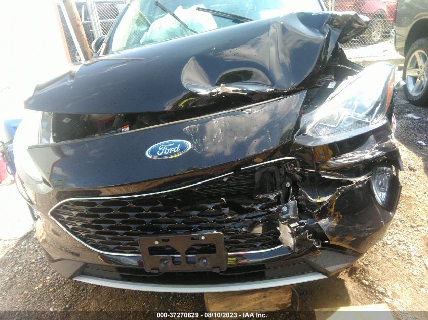 1FMCU9H60LUA07652 2020 FORD ESCAPE, photo no. 12