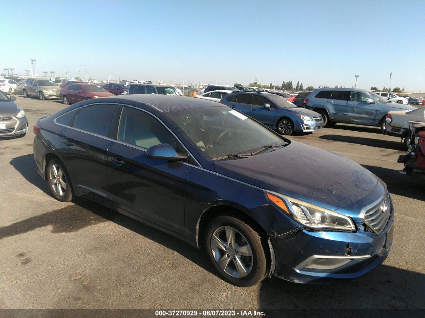 2016 HYUNDAI SONATA 2.4L SE - 5NPE24AF7GH283195