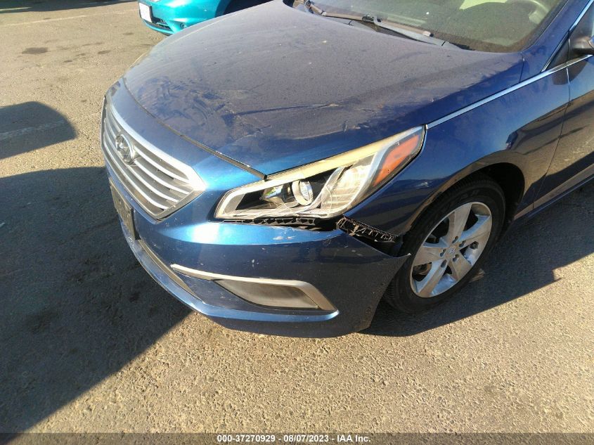 2016 HYUNDAI SONATA 2.4L SE - 5NPE24AF7GH283195