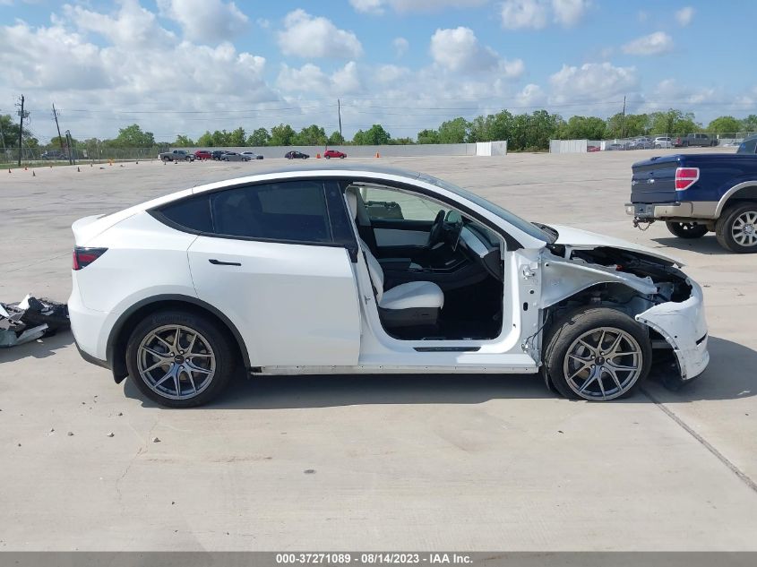 2021 TESLA MODEL Y - 5YJYGDEE5MF090070