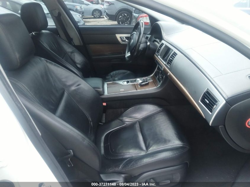 2013 JAGUAR XF I4 RWD - SAJWA0ES5DPS98142