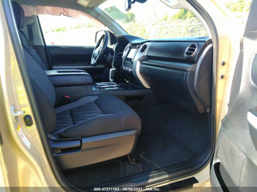 2019 TOYOTA TUNDRA 4WD SR5 - 5TFUW5F18KX819149