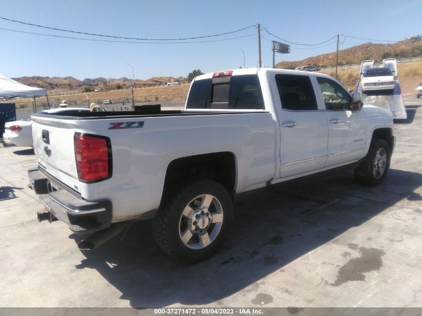 2016 CHEVROLET SILVERADO 2500HD LTZ - 1GC1KWE84GF264555
