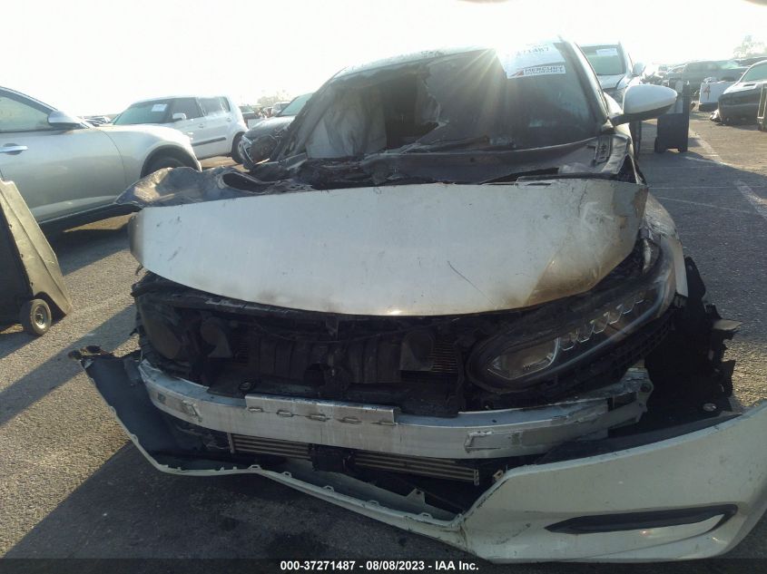 VIN 1HGCV1F19KA172949 2019 HONDA ACCORD SEDAN LX 1.5T