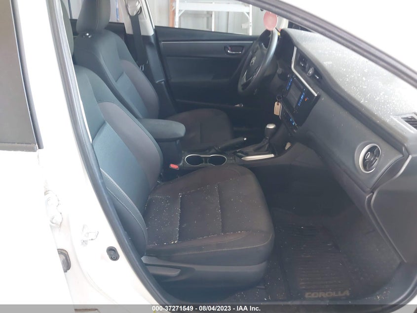 VIN 2T1BURHE6JC036686 2018 TOYOTA COROLLA LE
