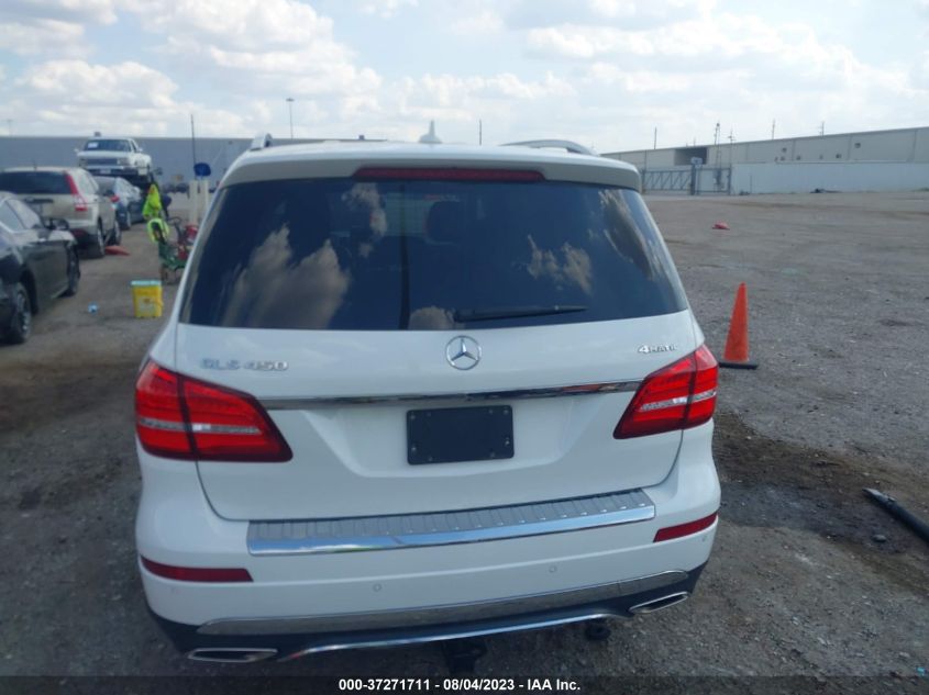 4JGDF6EE1KB212349 Mercedes-Benz GLS GLS 450 17