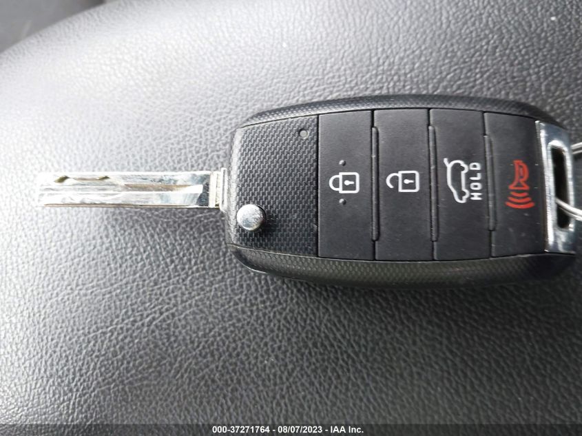 2014 KIA SOUL + - KNDJP3A53E7015859