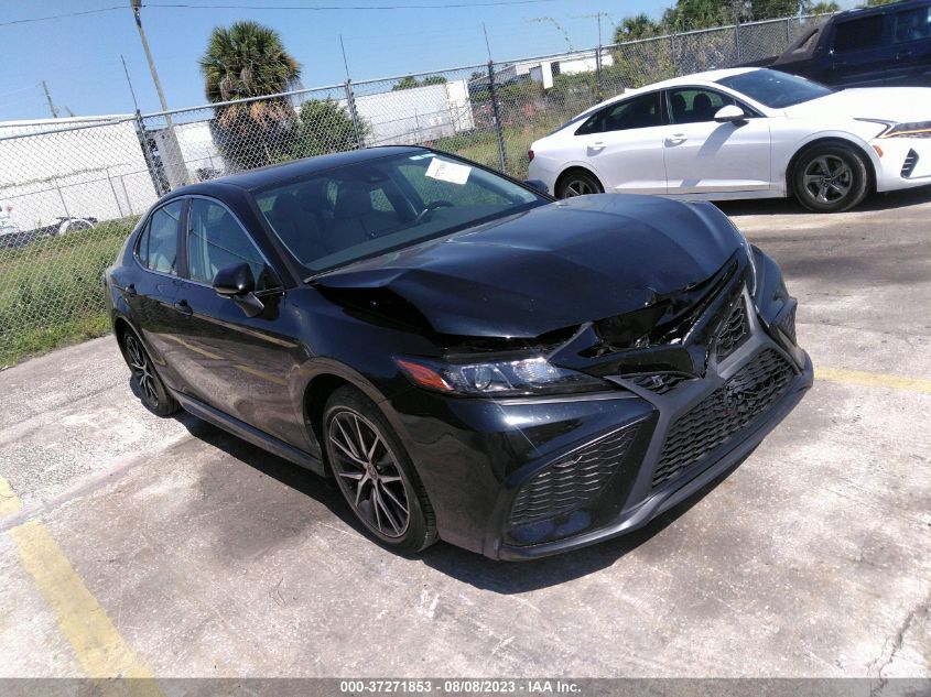 2022 TOYOTA CAMRY SE - 4T1G11AK3NU716887