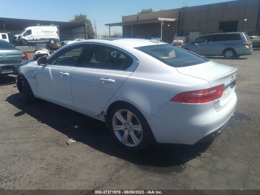 2017 JAGUAR XE 25T PRESTIGE - SAJAE4BG5HA957772