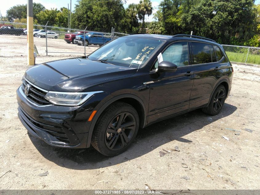 2023 VOLKSWAGEN TIGUAN SE R-LINE BLACK - 3VVCB7AX3PM092709