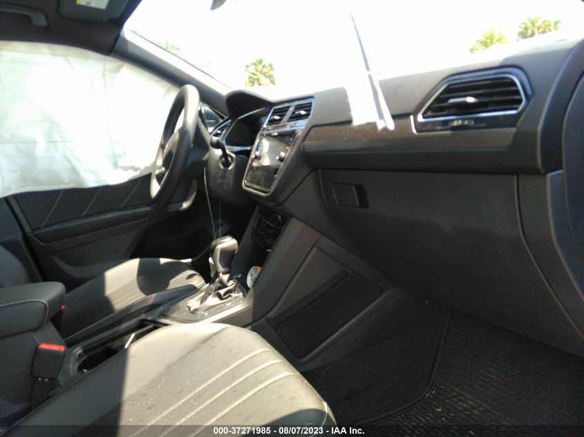 2023 VOLKSWAGEN TIGUAN SE R-LINE BLACK - 3VVCB7AX3PM092709
