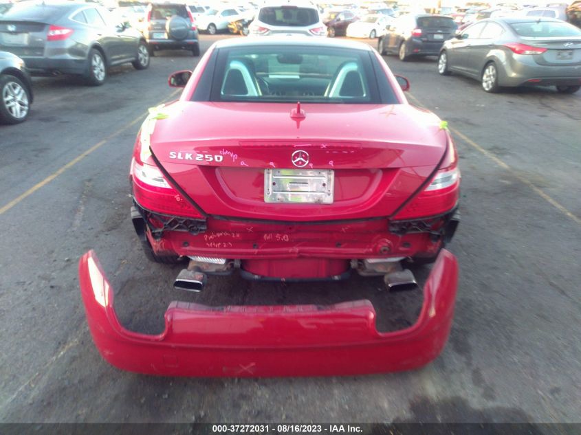2013 MERCEDES-BENZ SLK-CLASS SLK 250 - WDDPK4HA6DF069278