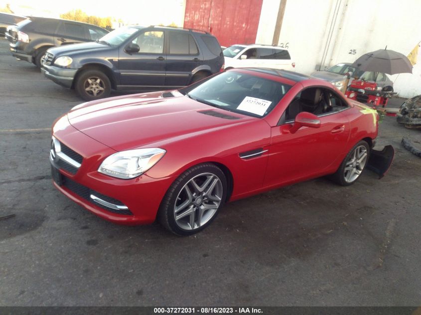 2013 MERCEDES-BENZ SLK-CLASS SLK 250 - WDDPK4HA6DF069278