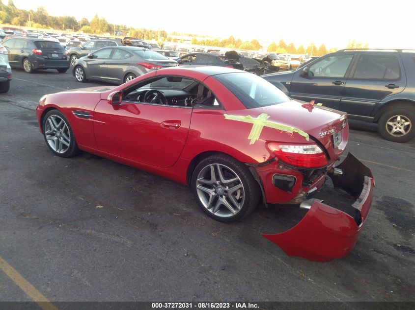 2013 MERCEDES-BENZ SLK-CLASS SLK 250 - WDDPK4HA6DF069278