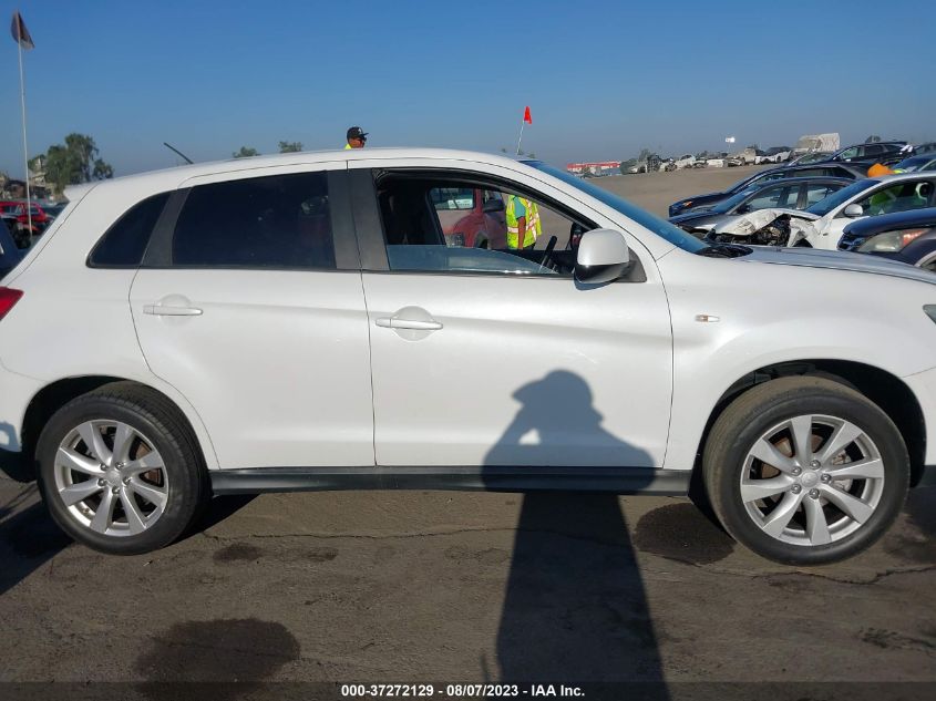 2013 MITSUBISHI OUTLANDER SPORT ES - 4A4AP3AU7DE011856