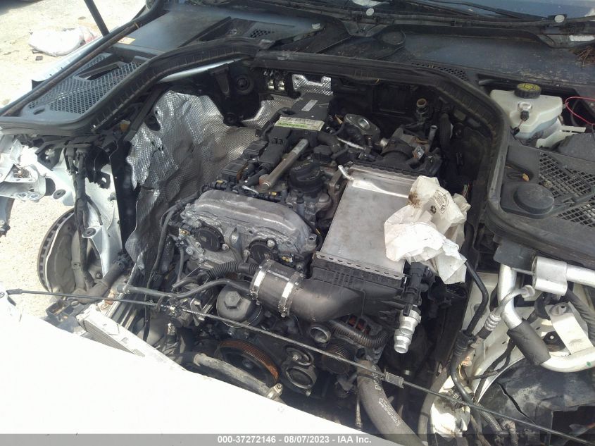 2015 MERCEDES-BENZ C-CLASS C 300 - 55SWF4JBXFU073093