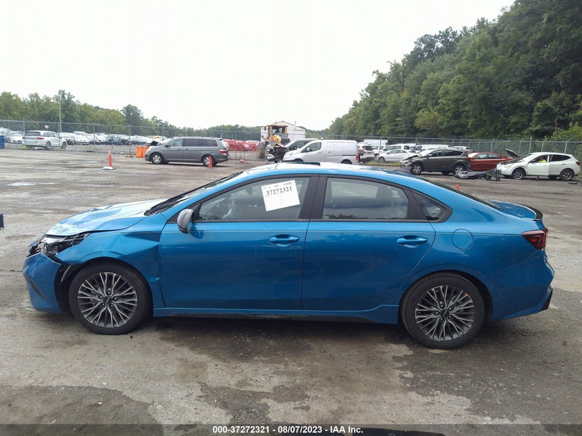 VIN 3KPF54AD4PE596753 2023 KIA FORTE GT-LINE