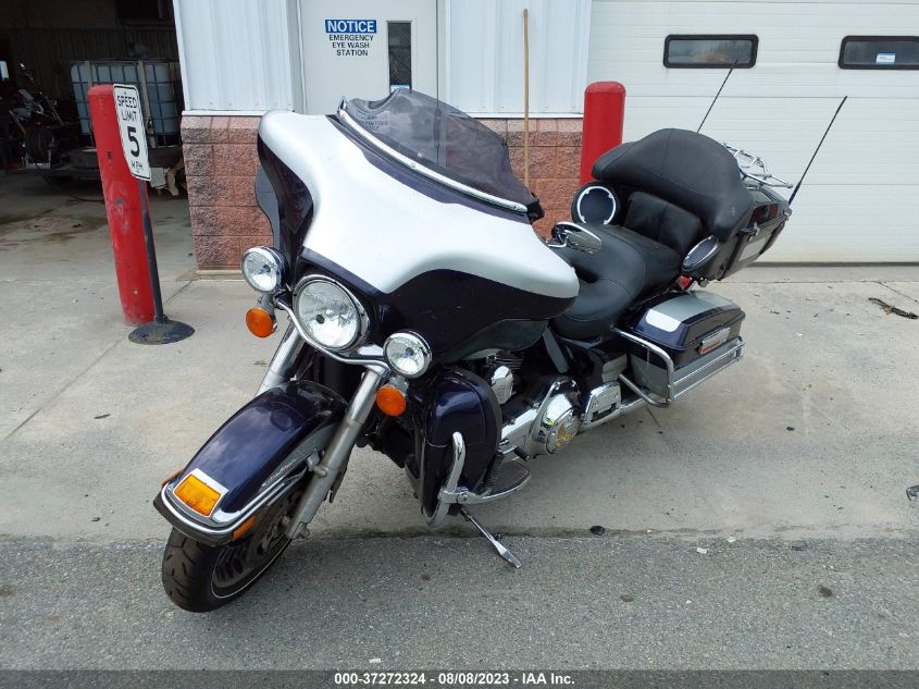 2009 HARLEY-DAVIDSON FLHTCU - 1HD1FC4179Y680922