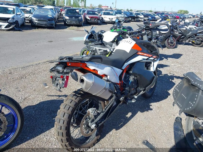 2022 KTM 890 ADVENTURE R VBKTR6405NM835977