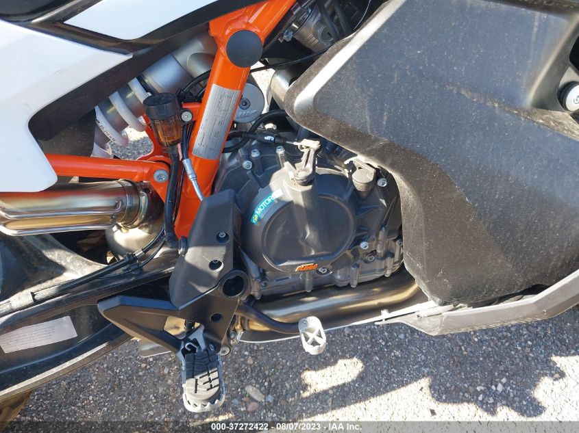 2022 KTM 890 ADVENTURE R VBKTR6405NM835977