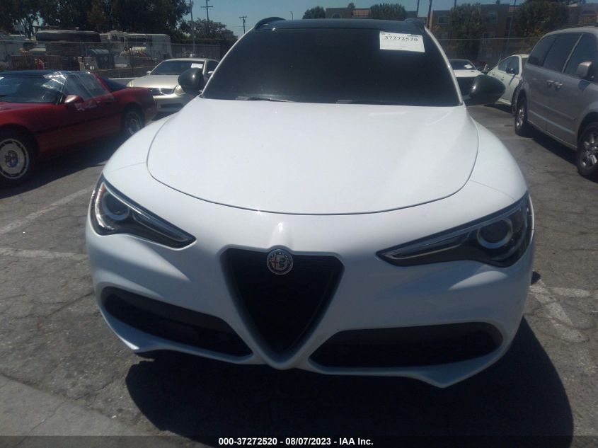 ZASPAJAN6K7C70718 Alfa Romeo Stelvio  12