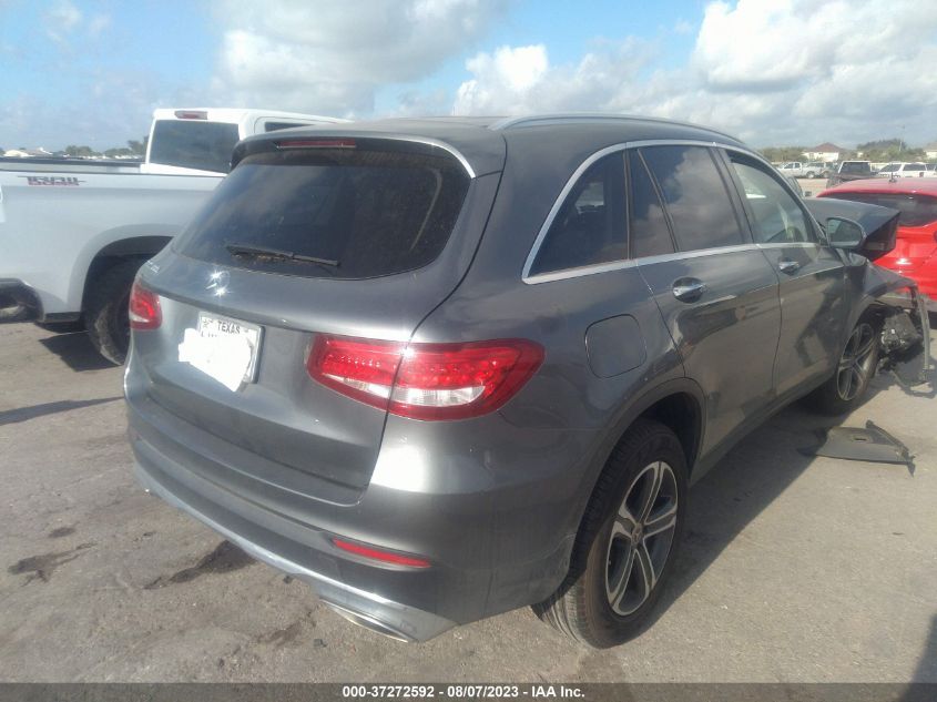 2017 MERCEDES-BENZ GLC GLC 300 - WDC0G4JBXHV011874