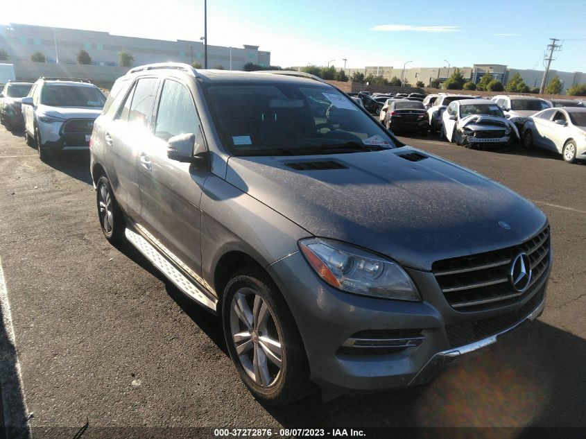 2014 MERCEDES-BENZ M-CLASS ML 350 - 4JGDA5JB1EA390857
