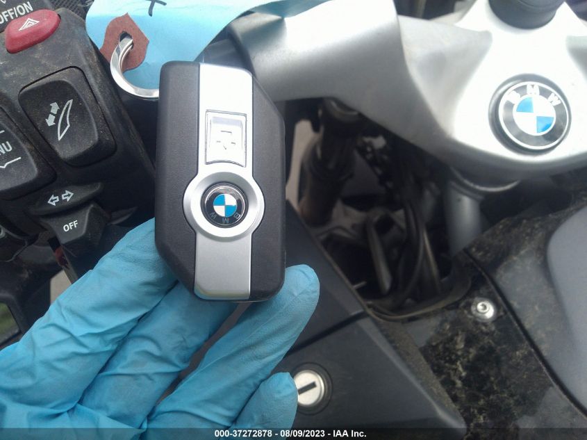 2022 BMW R 1250 RT - WB10L0301N6F18786