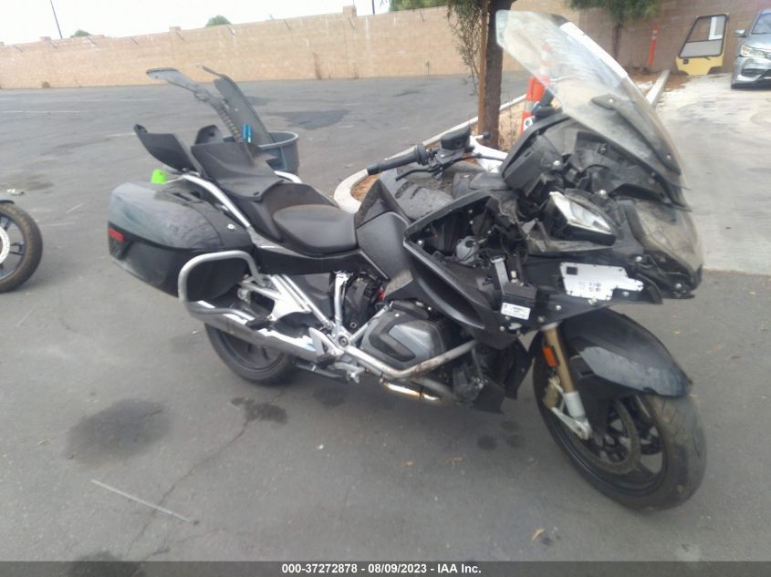 2022 BMW R 1250 RT - WB10L0301N6F18786