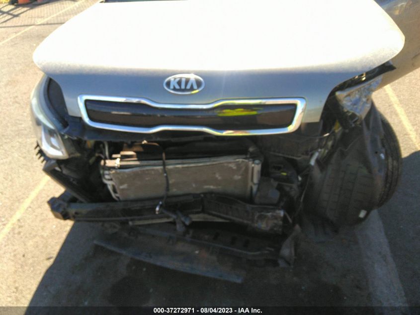 2015 KIA SOUL + - KNDJP3A50F7229001