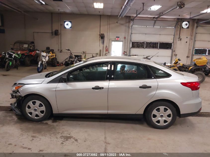 2018 FORD FOCUS S - 1FADP3E25JL329694