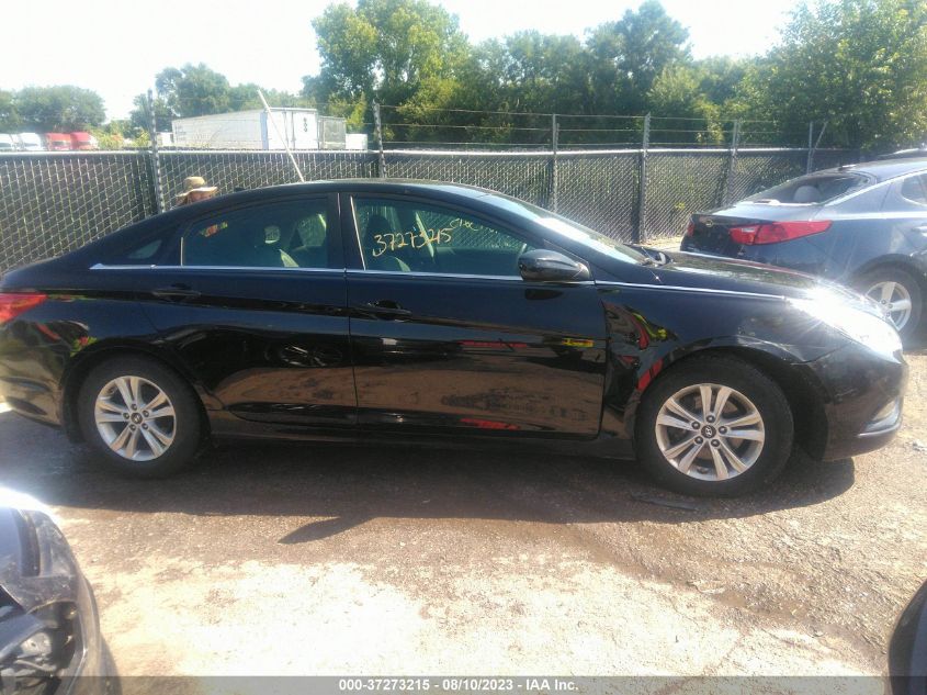 2013 HYUNDAI SONATA GLS - 5NPEB4AC5DH810197