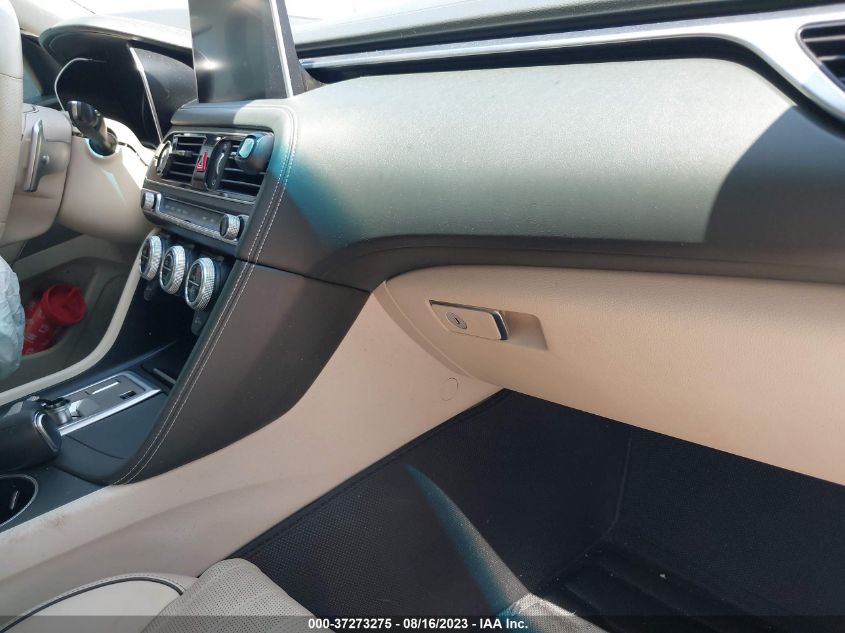 2019 GENESIS G70 PRESTIGE/SPORT/DYNAMIC/DE - KMTG34LE5KU013585