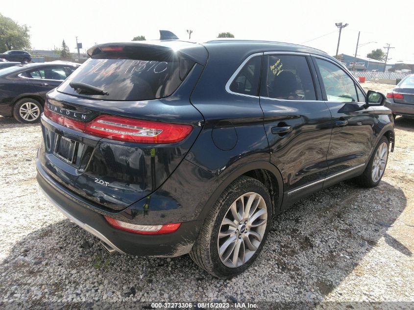 2017 LINCOLN MKC RESERVE - 5LMCJ3C98HUL00114