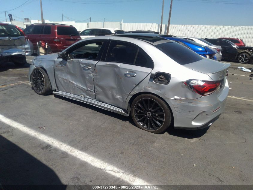 2019 MERCEDES-BENZ A-CLASS A 220 WDD3G4EB4KW012703