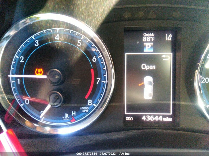 2017 TOYOTA COROLLA L/LE/XLE/SE - 5YFBURHE3HP696694
