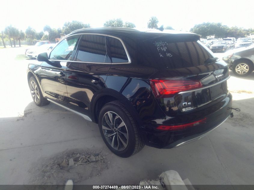 WA1BAAFY4M2020832 2021 AUDI Q5, photo no. 3