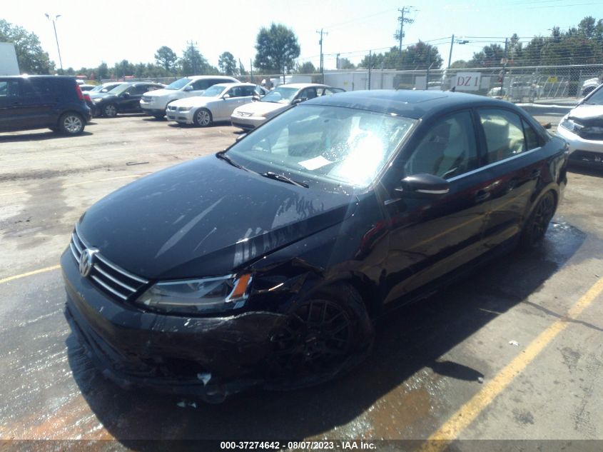 2015 VOLKSWAGEN JETTA SEDAN 1.8T SE W/CONNECTIVITY - 3VWD07AJ8FM355180