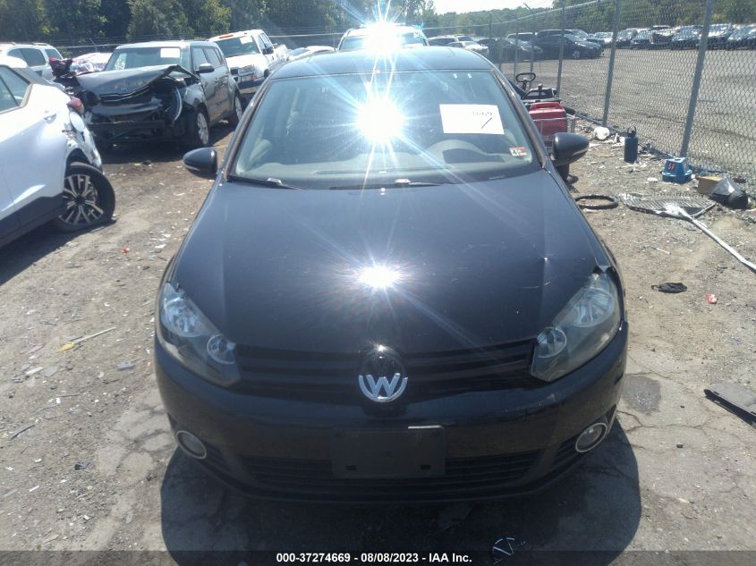 2013 VOLKSWAGEN GOLF TDI W/SUNROOF & NAV - WVWNM7AJ3DW136443