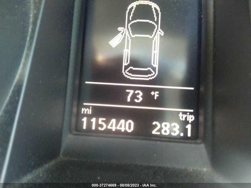 2013 VOLKSWAGEN GOLF TDI W/SUNROOF & NAV - WVWNM7AJ3DW136443