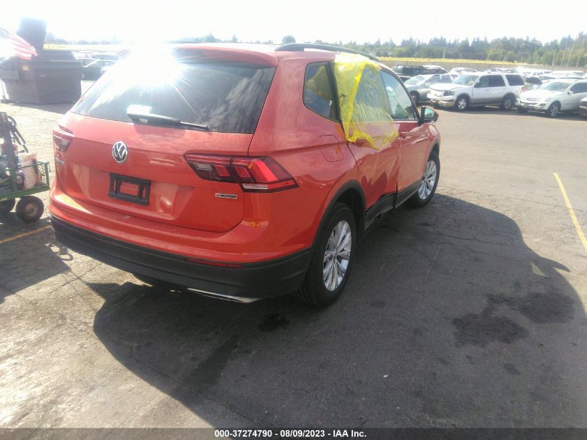 3VV0B7AXXKM112966 Volkswagen Tiguan S 4