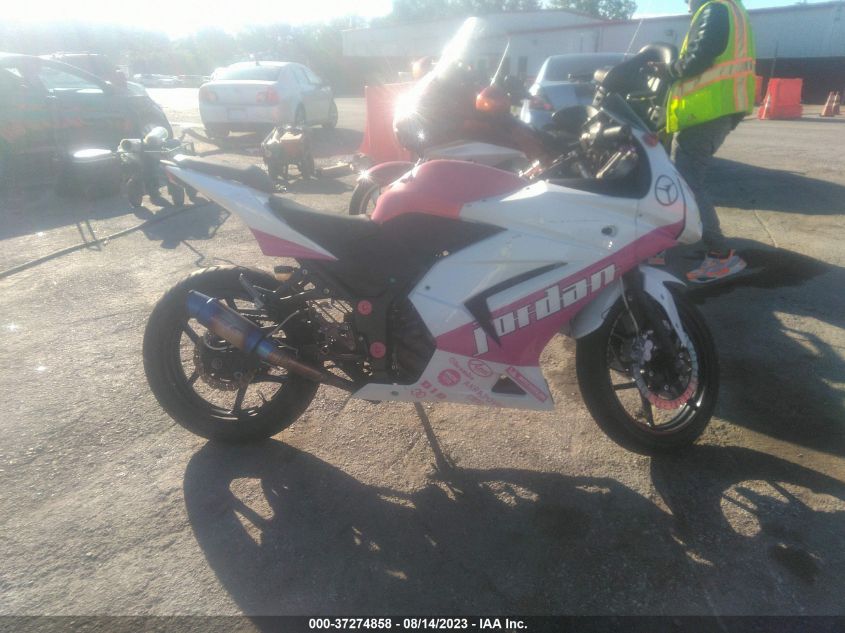 2010 KAWASAKI EX250 J - JKAEXMJ11ADA59856