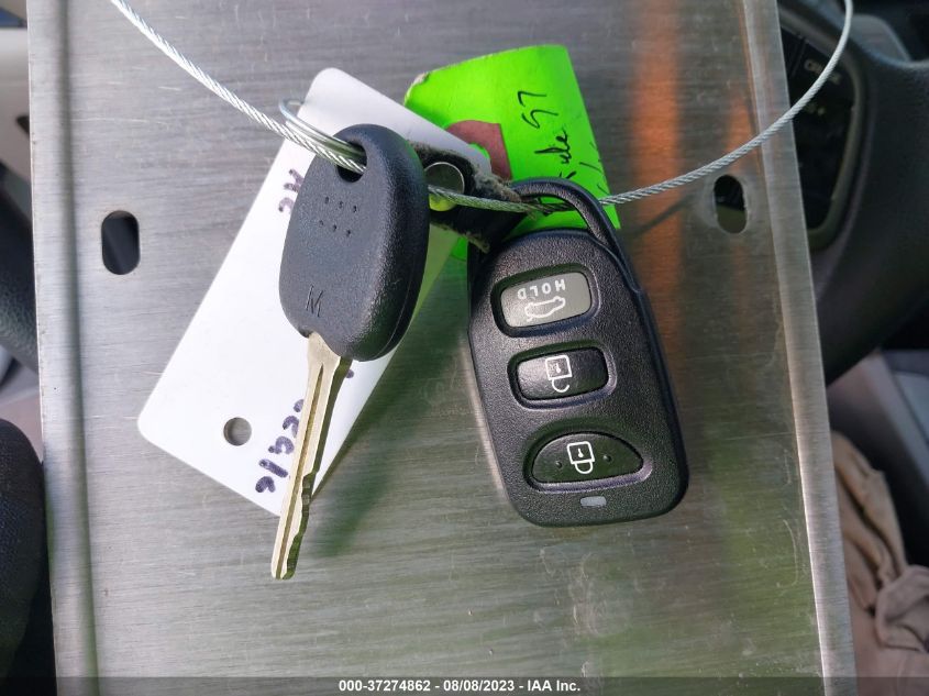 2017 HYUNDAI ELANTRA SE - 5NPD74LF1HH189471