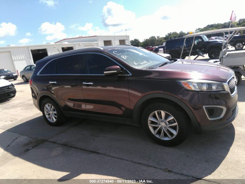 2017 KIA SORENTO LX - 5XYPG4A3XHG190017