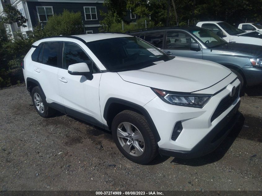 2021 TOYOTA RAV4 XLE - 2T3W1RFV3MC095896