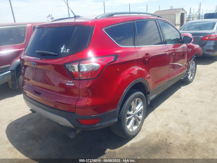 VIN 1FMCU0GDXHUE94569 2017 FORD ESCAPE SE
