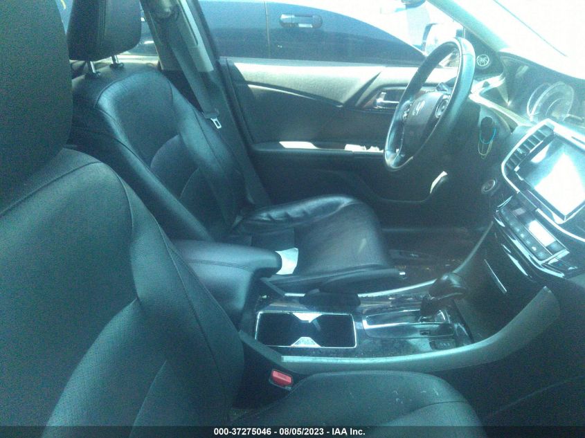 2017 HONDA ACCORD SEDAN EX-L - 1HGCR2F82HA050207