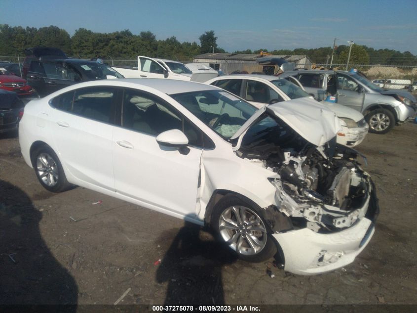 2019 CHEVROLET CRUZE LT - 1G1BE5SM2K7114169
